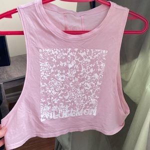 Lululemon top